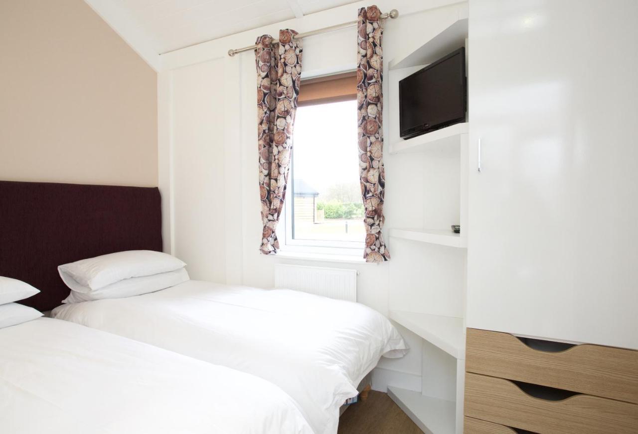 Braidhaugh Holiday Lodge And Glamping Park Крифф Экстерьер фото