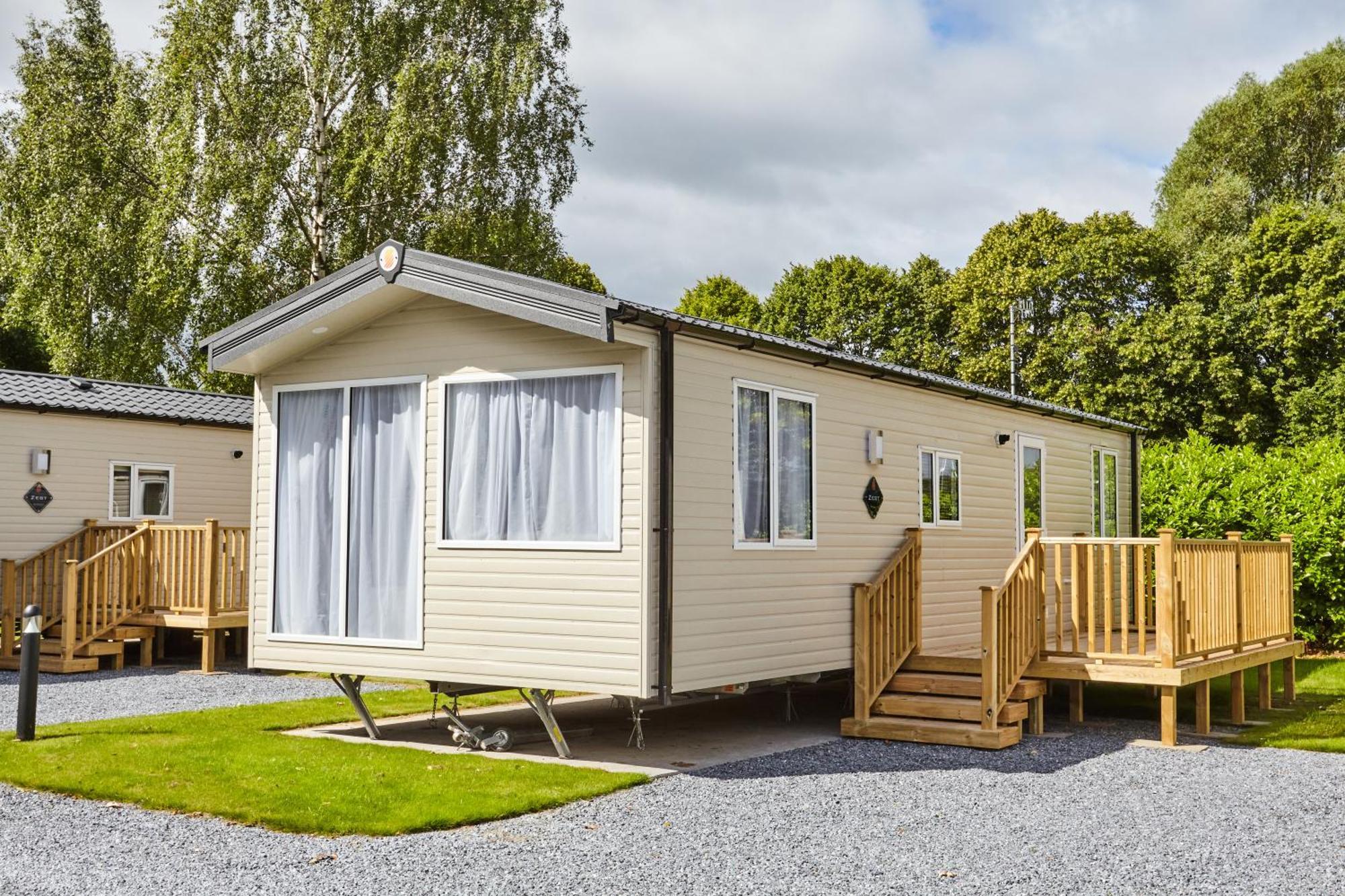 Braidhaugh Holiday Lodge And Glamping Park Крифф Экстерьер фото