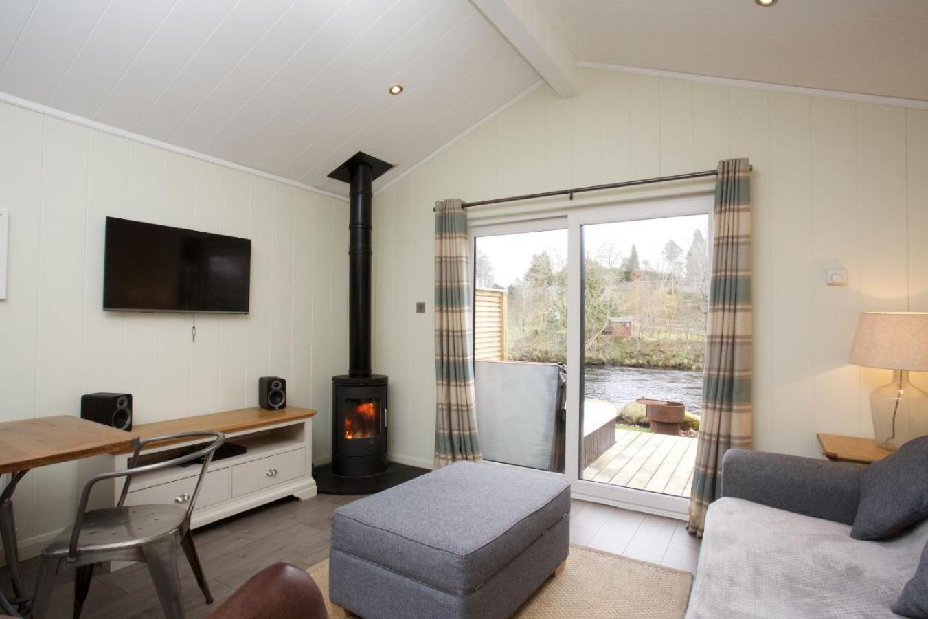 Braidhaugh Holiday Lodge And Glamping Park Крифф Экстерьер фото
